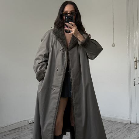 Your Sixth Sense Germany Suni Kürk Detaylı Maxi Trenchcoat