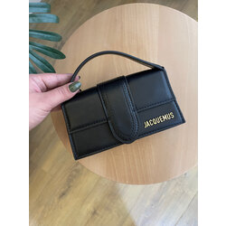 JACQUEMUS MİNİ ÇANTA