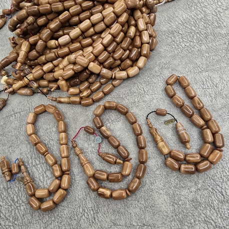 1 ADET 9MM13MM İBRAHİM UYSAL İMZALI EFE BOY MASKOT KUKA TESBİH.