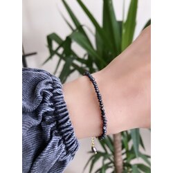 Black Seed Pearl Bracelet