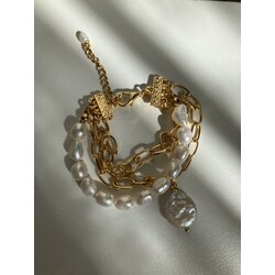 Tría se Ena Bracelet