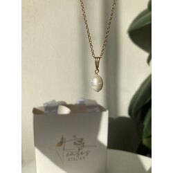 Single Pearl Necklace