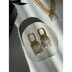 Rectangle Pearl Earrings