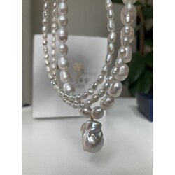 Tría Margaritária Necklace