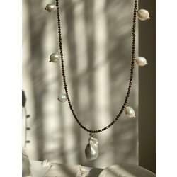 Obsidian x Baroque Pearl Necklace