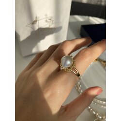 Crown | Perfect Form Pearl Ring