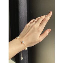 Warm Light Pearl Chain Bracelet