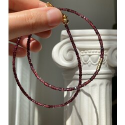 Minimal Lal Necklace