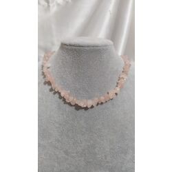 pembe kuvars kolye
