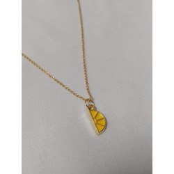 altın rengi limon kolye