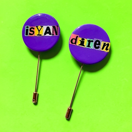 8 Mart yaka iğnesi