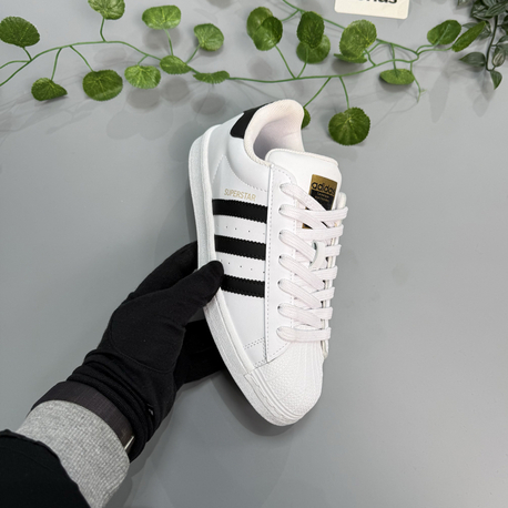 Adidas süperstar beyaz siyah 