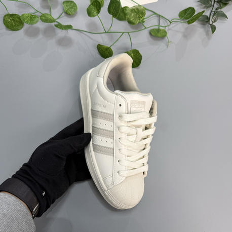 Adidas superstar bej gri 