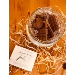 Çikolata Kokulu Love Chocolate Mumu | El Yapımı Kokulu Vegan Soya Mumu | %100 Organik | 330 cc
