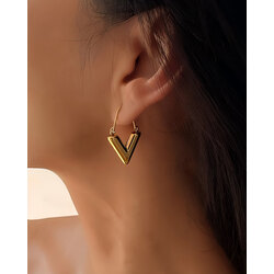 Çelik gold marka model V küpe