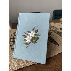 Mavi Laleler Nakışlı Defter 