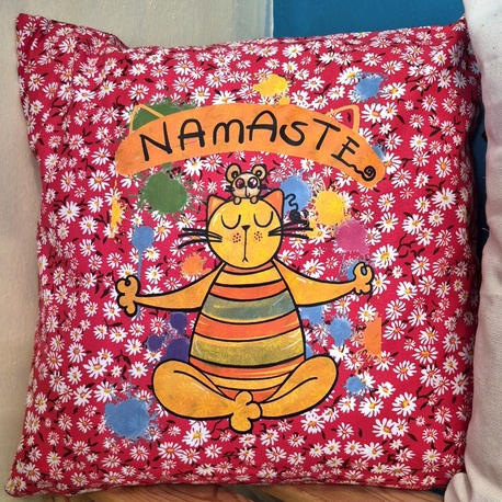 Namaste Yastık Kılıfı