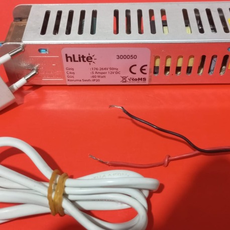 HLITE 12V 5A 60W Fansız Adaptör Güç Kaynağı Trafo (Sorunsuz , Kaliteli , İkinci El)