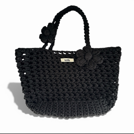 Blossom Noir