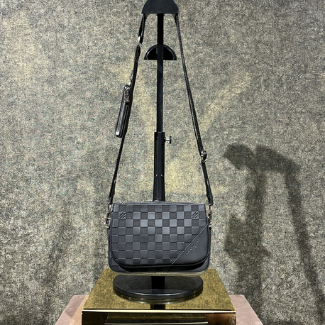LV İTHAL MULTİ ÇANTA