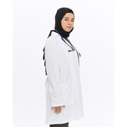 White coat (Female)