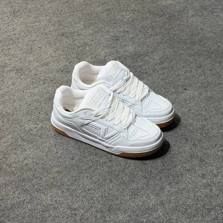VANS UPLAND BEYAZ