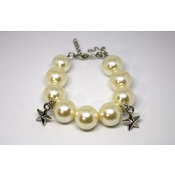 STAR-CHARMED PEARL BRACELET
