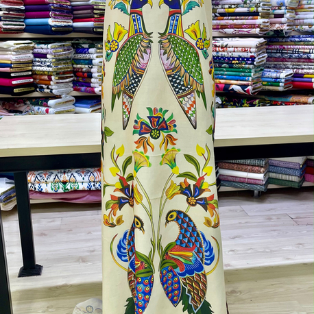 Özel Desenli 150 cm (60") Kumaş 4 Çeşitli Seçenekleriyle: Şifon, Krep, Saten, Keten