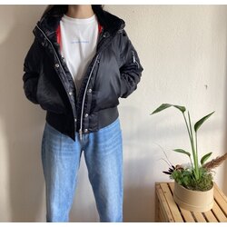 Nike Bomber Mont