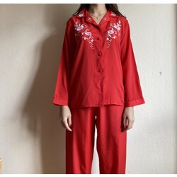 Kırmızı İşlemeli Pijama Takımı