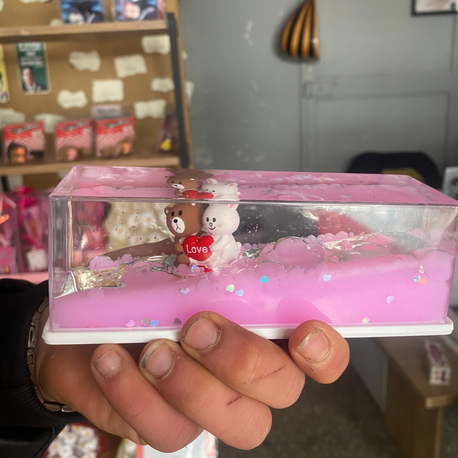 Batmayan ayı ve tavşan pembe