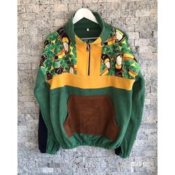 polar sweatshirt