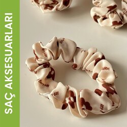 Krem Çiçekli Lastik Toka