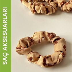 Sütlü Kahve Çiçekli Lastik Toka