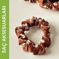Kahverengi Çiçekli Lastik Toka