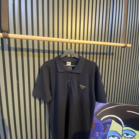 PRADA-POLO YAKA