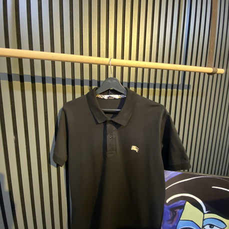 BURBERRY-SİYAH POLO YAKA