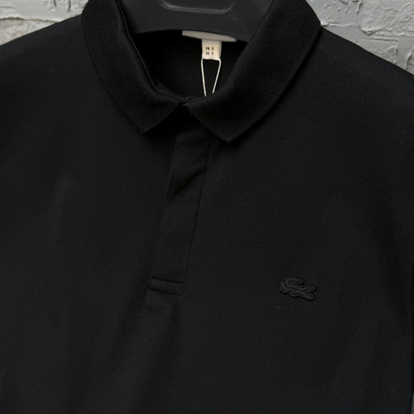 LACOSTE- POLO YAKA