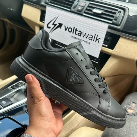 Prada Milano Siyah