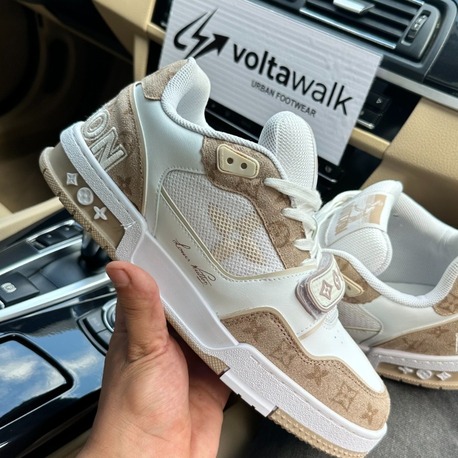 Louis Vuitton Trainer Beige 