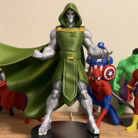 Dr Doom 3D Figür