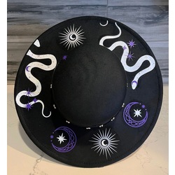 Snake hat Lila