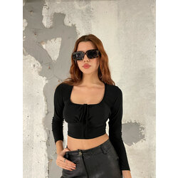 Siyah Önden Bağlamalı Uzun Kollu Crop Top