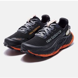 New Balance Fresh Foam x More Trail V3