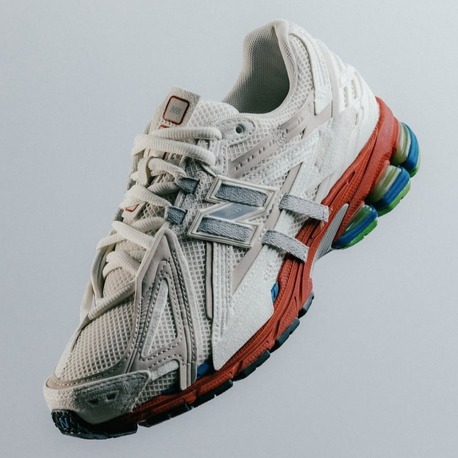 New Balance 1906A Sea Salt Astro