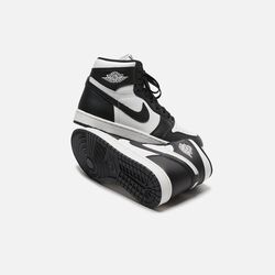Air Jordan 1 High '85 Black White