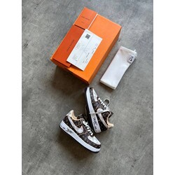 Nike Air Force 1 x Louis Vuitton