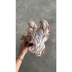 New Balance 9060 “Rose Pink”