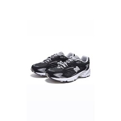 New Balance 725 Black & White