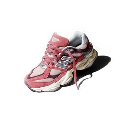 New Balance 9060 Cherry Blossom